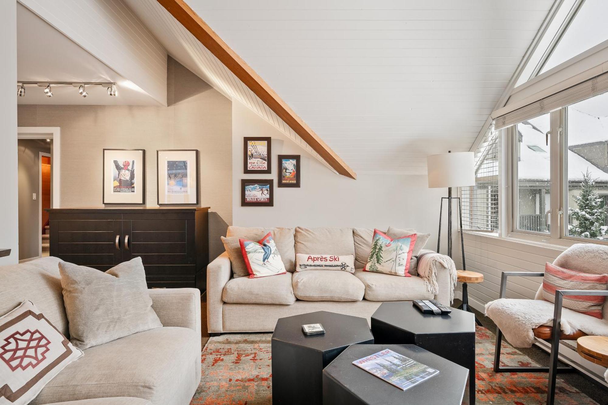 The Nest, Central, Luxury Unit, Free Parking Appartement Whistler